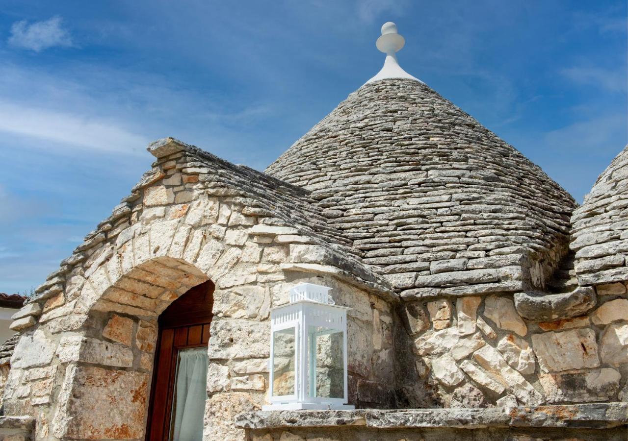 I Trulli Di Eva Apartment Noci Bagian luar foto